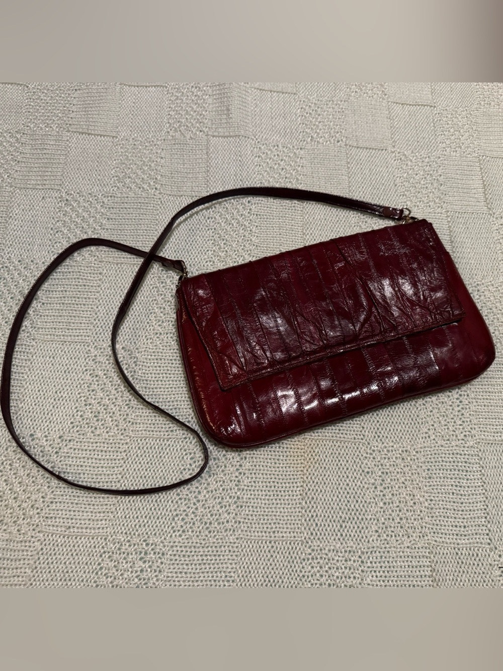 Vintage Leather of the Sea Genuine Eel Skin Crossbody Clutch Bag Size OS